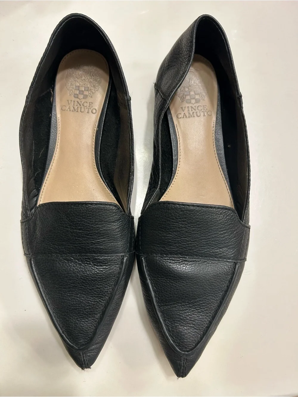 Vince Camuto Black Pointed-Toe Leather Flats